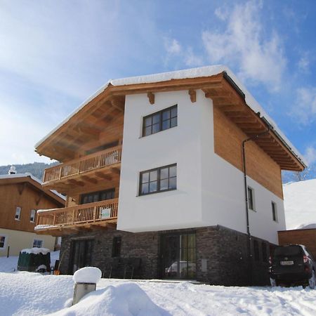 Modern Chalet With Sauna Near Ski Area In Saalbach Hinterglemm Salzburgerland エクステリア 写真