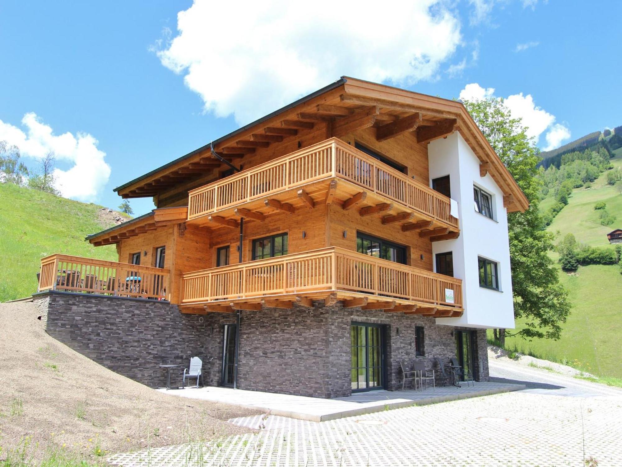 Modern Chalet With Sauna Near Ski Area In Saalbach Hinterglemm Salzburgerland エクステリア 写真